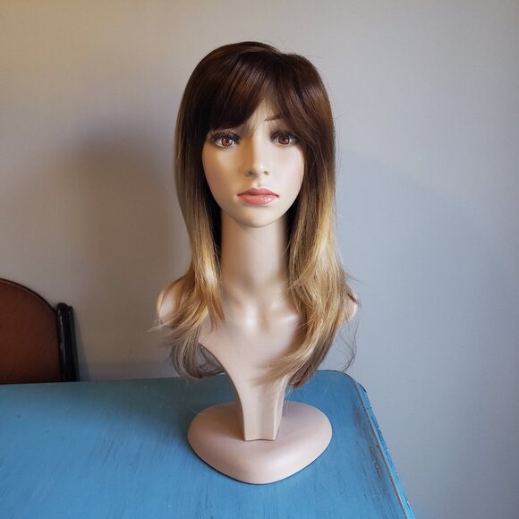 Wig - Madelyn by Amore - Picture 2 of 14